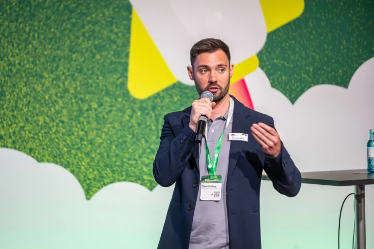 Speaker from Trixie presenting on the Fresh Ideas Stage